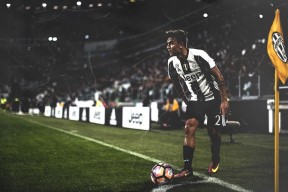 开云中国官网-万乐天女子50米仰泳决赛夺冠有望，万乐天女子50米仰泳摘铜