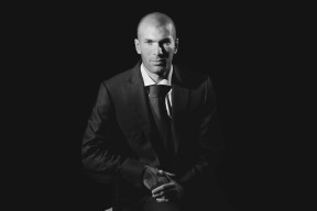 Kaiyun APP-弗里克高压逼抢战术助巴萨重现辉煌。，弗里克战绩